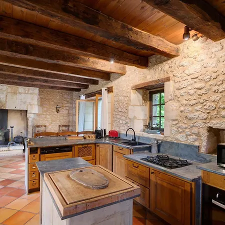 Holiday home Maison Les Rocailles