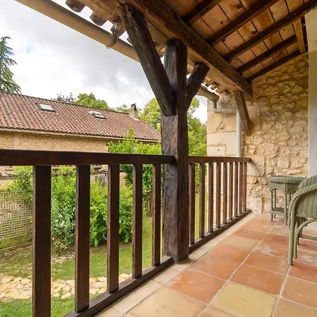 Holiday home Maison Les Rocailles